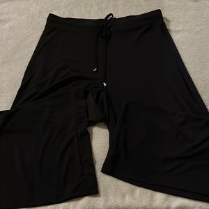 Jones New York | Black Capri Pants